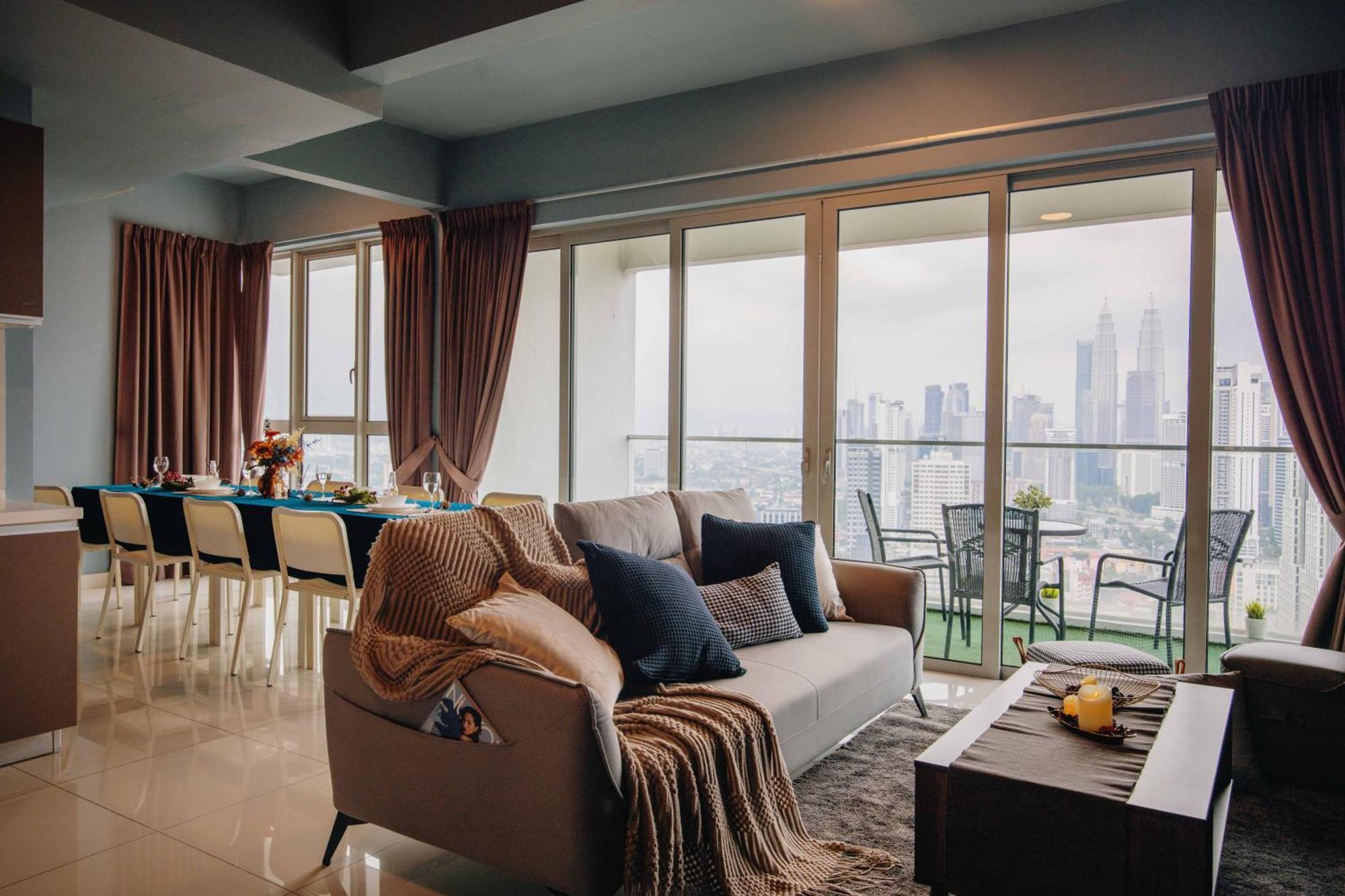 Naibnb In Regalia Residence Kuala Lumpur Ngoại thất bức ảnh